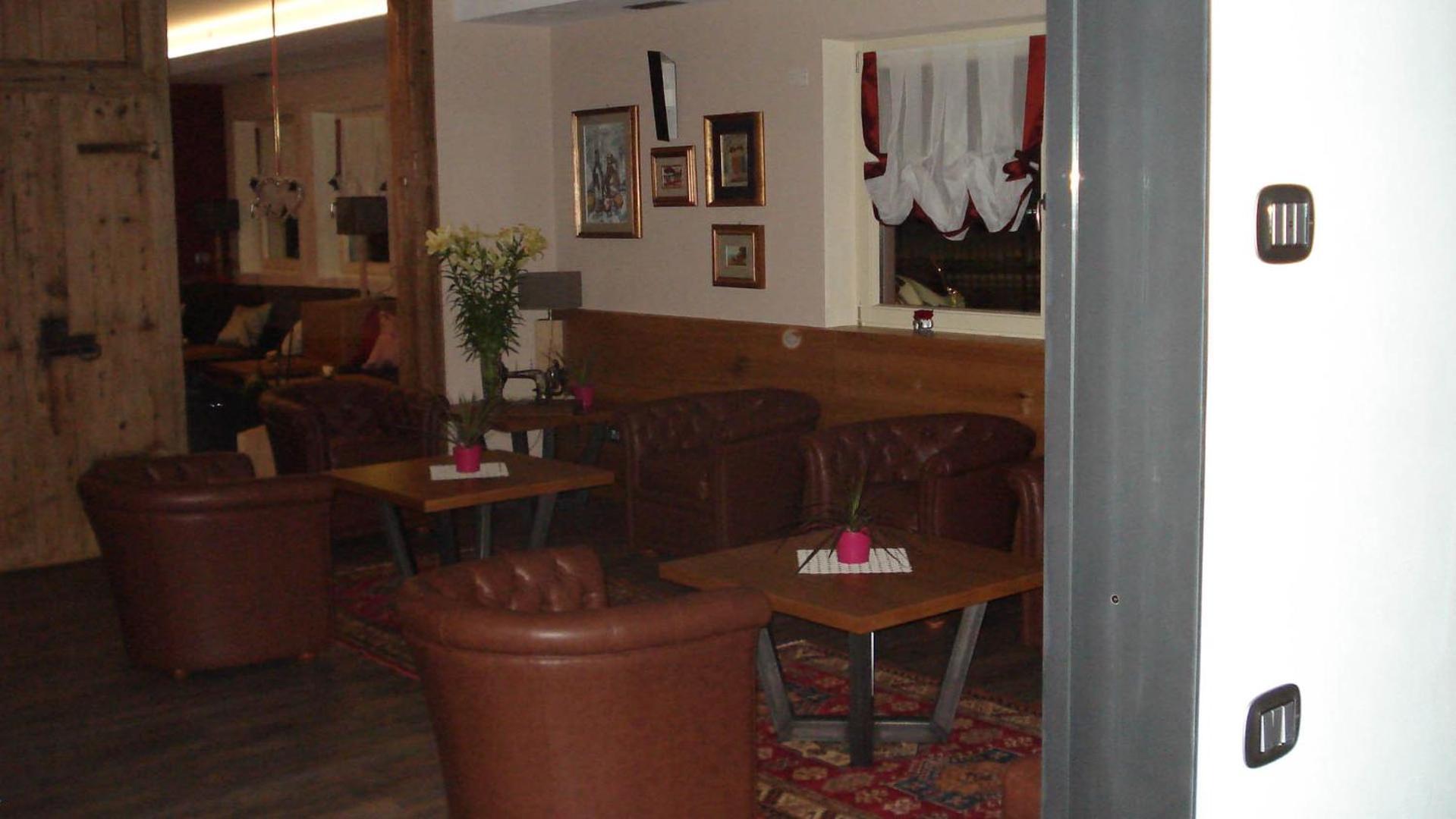 Hotel Garni Vittoria เฟียรา ดี พรีเมียโร ภายนอก รูปภาพ